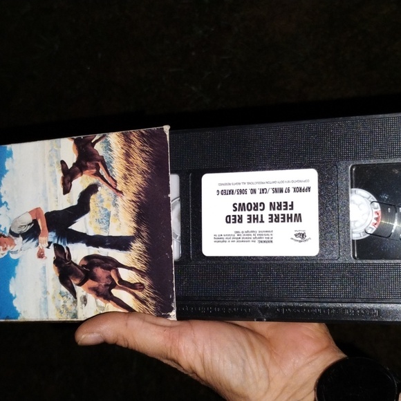 Where The Red Fern Grows - VHS hi-fi ( Rated G) - Picture 2 of 4